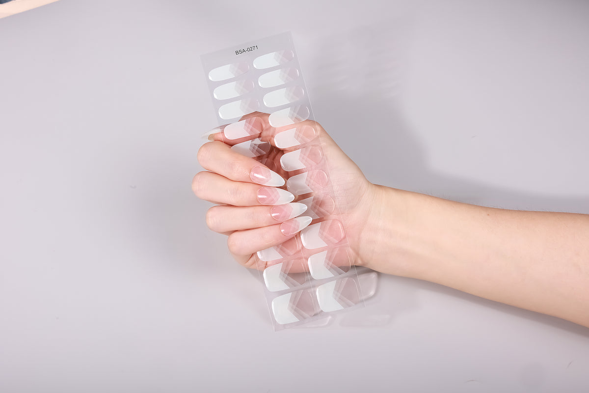 UV-FREE Gel Nail Stickers – Budapest | 22 Strips