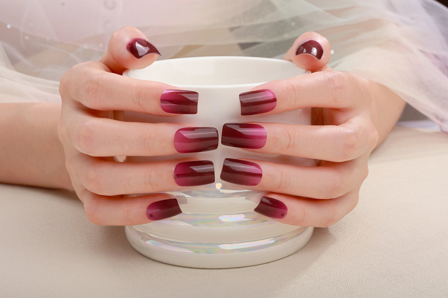 UV-FREE 22 Berry Eclipse