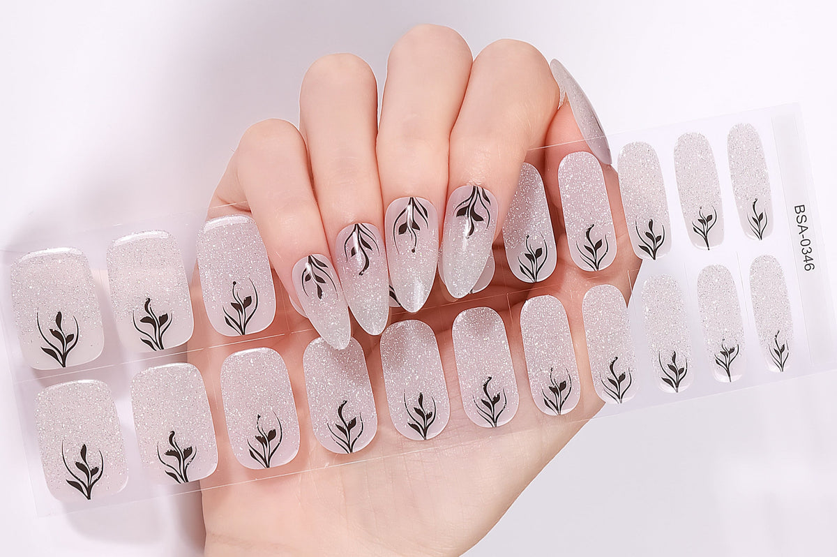 UV-FREE Gel Nail Stickers – Le Marais | 22 Strips