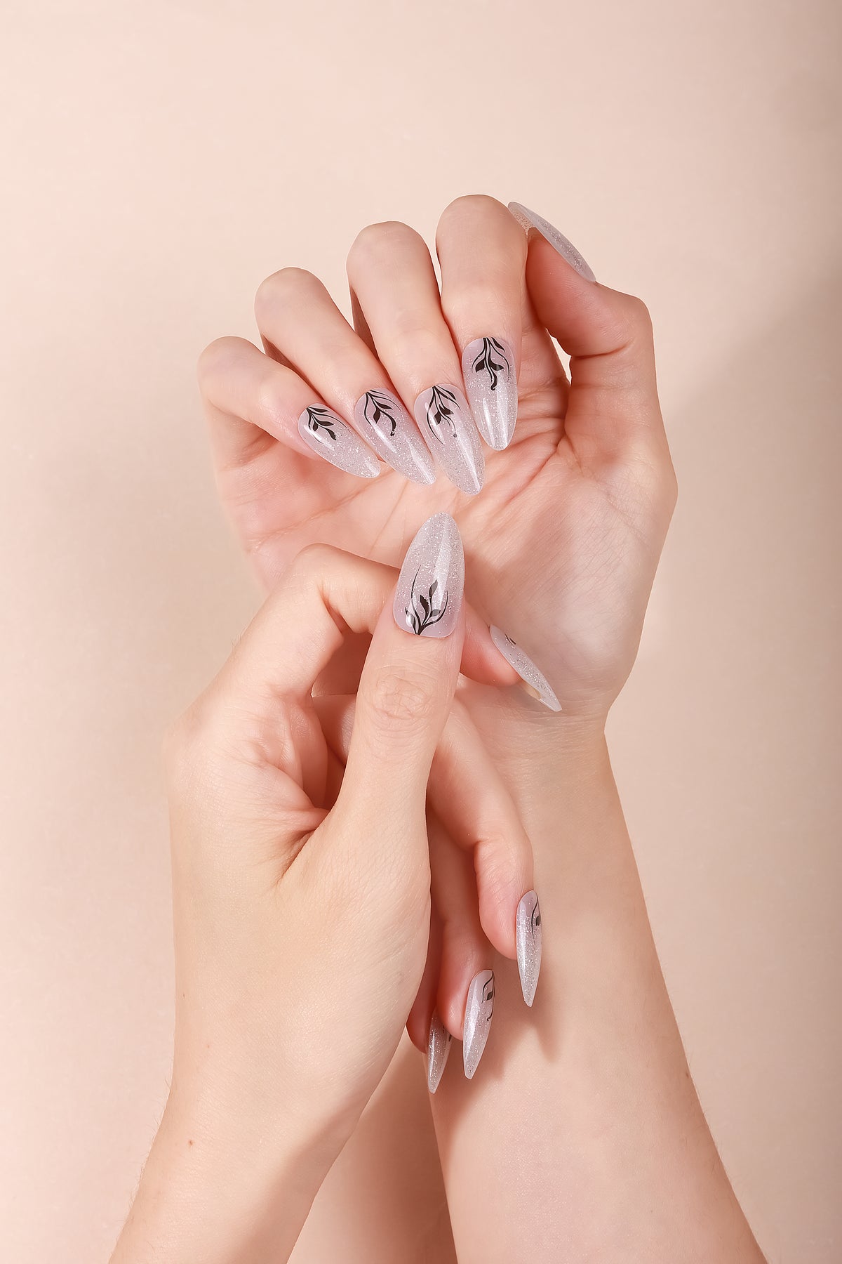 UV-FREE Gel Nail Stickers – Le Marais | 22 Strips